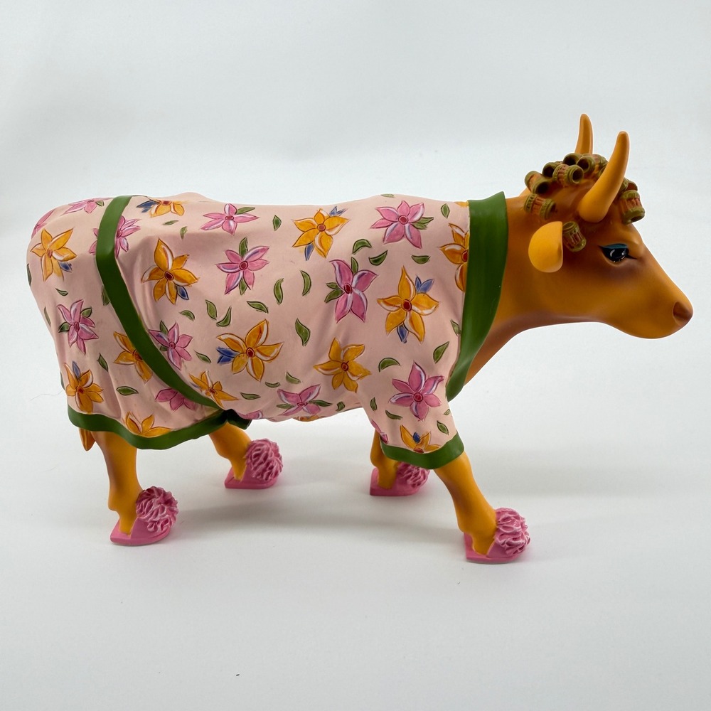 CowParade Early Show Figurine 9129 Cow in Robe and Rollers 2000 Vintage
